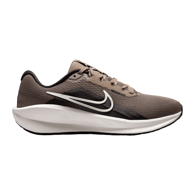 Nike Downshifter 13