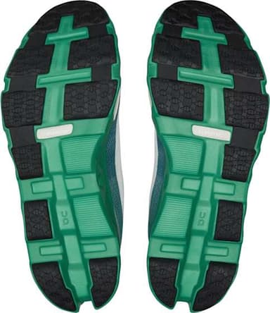 On Cloudmonster Hyper - fade lime