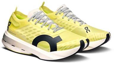 On Cloudboom Strike - juniper limelight