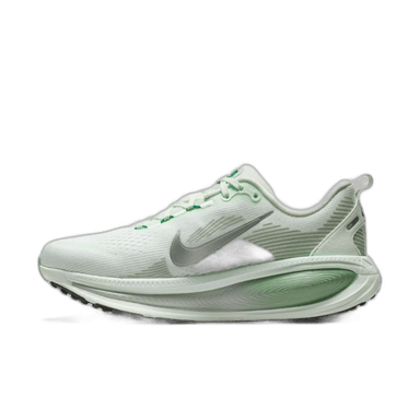 Nike Vomero 18 - barely green metallic silver steam